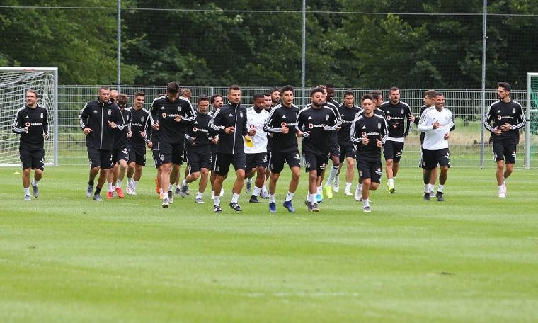 Beşiktaş'ta kamp çalışmaları sürüyor