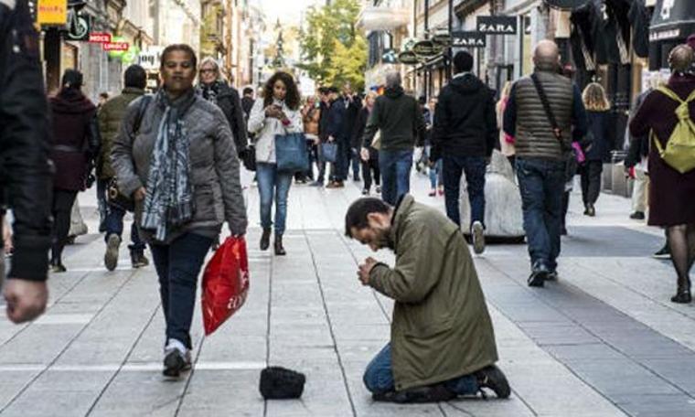 İsveç’teki dilenciler belediyeye aylık 25 Euro verecek