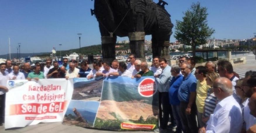 Seferihisar Belediye Başkanı İsmail Yetişkin, Kaz Dağları için nöbette