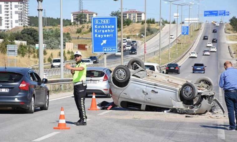 Kırıkkale'de zincirleme trafik kazası: 1 yaralı