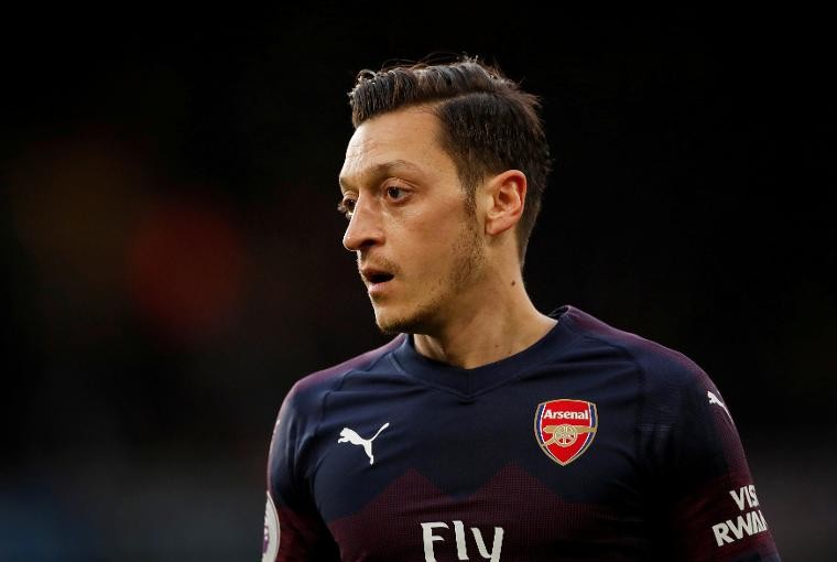 Mesut Özil ABD yolcusu mu?