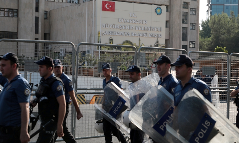 Kayyım atamaları dünya basınının gündeminde