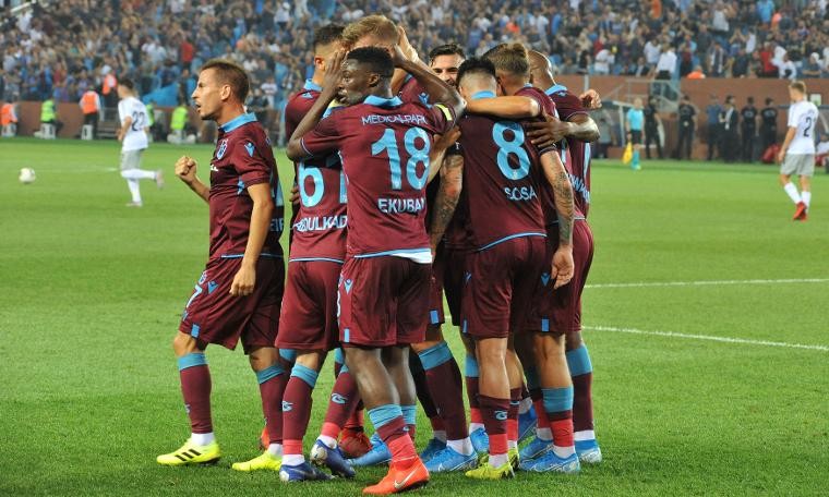 Trabzonspor, Atina'da avantaj arıyor