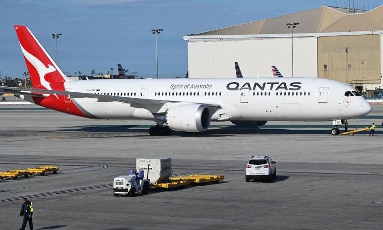 Qantas, 19 saatlik dünyanın en uzun uçuşu için deneme seferlerine başlıyor