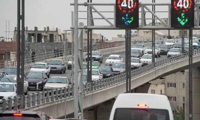 İran'da trafik kazaları 2 ayda bin 300 can aldı