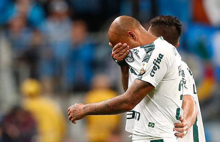 Felipe Melo'ya 4 maç ceza