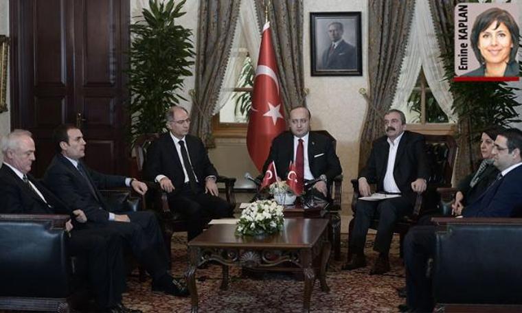 Davutoğlu cephesinden karşı atak: Dolmabahçe toplantısında oturma planı Erdoğan’ın