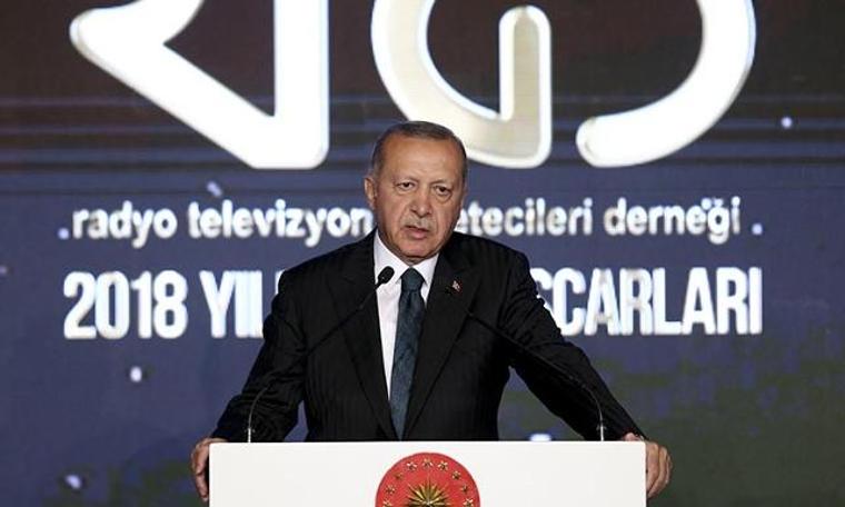 Erdoğan: Biz basını daha özgür Türkiye arzu ediyoruz