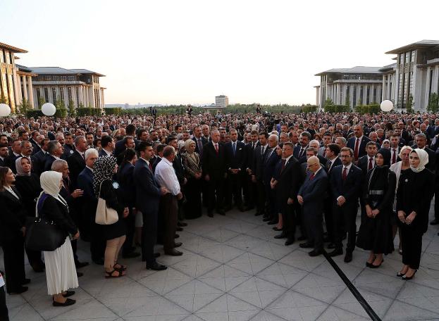 Saray'dan dikkat çeken kareler