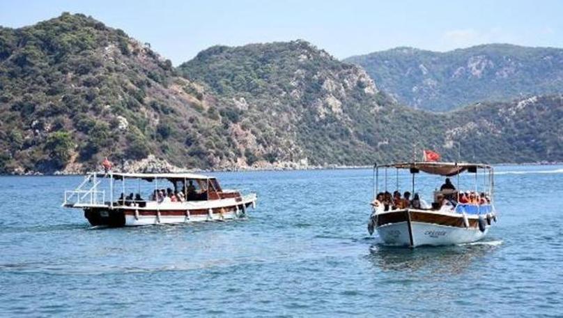 Marmaris'te tekne dolmuşla ulaşıma büyük ilgi