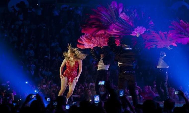 Jennifer Lopez konserine 2 gün kala biletler tükendi