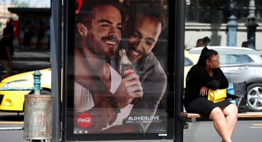 Coca Cola'nın LGBTİ+ dostu kampanyasına tepki