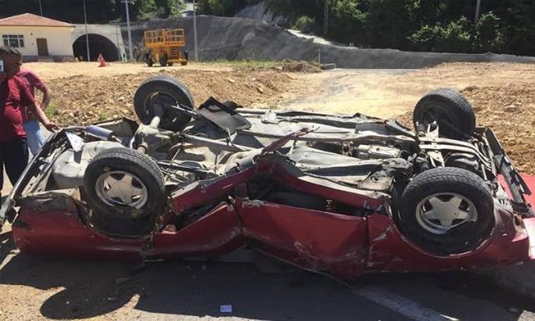 Kardeşlerin kullandığı otomobiller çarpıştı: 6 yaralı