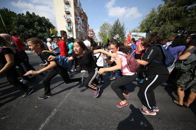 Nereye kaçacaklarını şaşırdılar