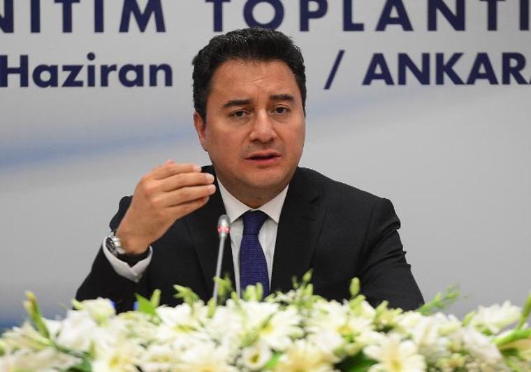 Fehmi Koru, Ali Babacan'ın kuracağı parti için tarih verip yer alacak isimleri açıkladı