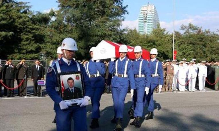 Şehit uzman çavuş son yolculuğuna uğurlandı (07.09.2019)