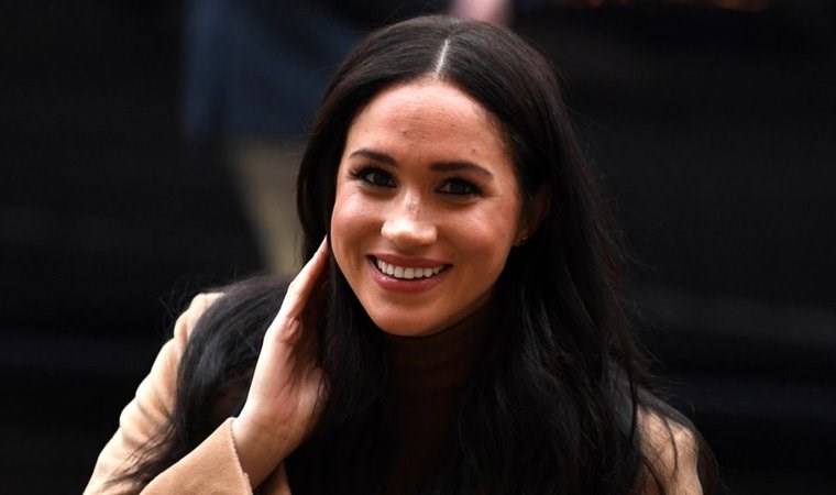 Meghan Markle ve Prens Harry'nin 'Kraliyet' kararı: Sussex Düşesi Kanada'ya gitti