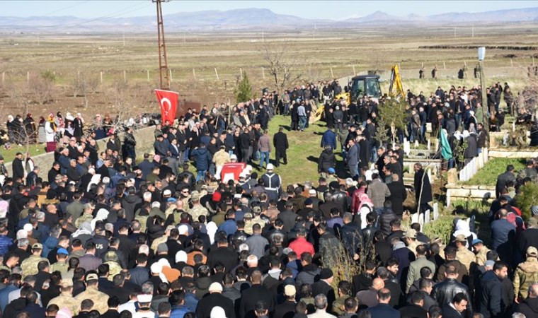 Şehit Günay ve Bağater son yolculuğuna uğurlandı