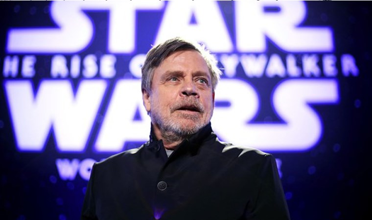 Star Wars yıldızı Mark Hamill'den Facebook'a tepki