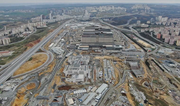 Başakşehir Şehir Hastanesi yıl ortasında hizmete girecek