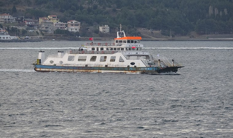 Gökçeada feribot seferlerine fırtına engeli (16.01.2020)