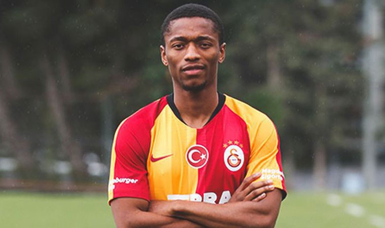 Galatasaray, o 3 ismin lisansını çıkarttı!