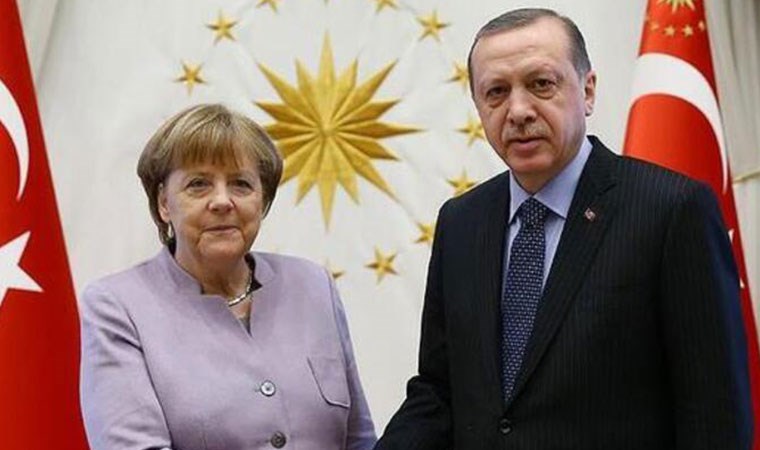 Erdoğan ve Merkel telefonda görüştü