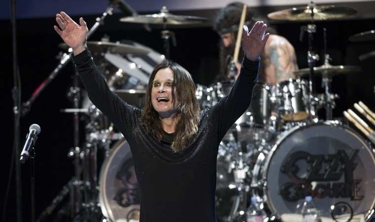 Ozzy Osbourne'dan kötü haber