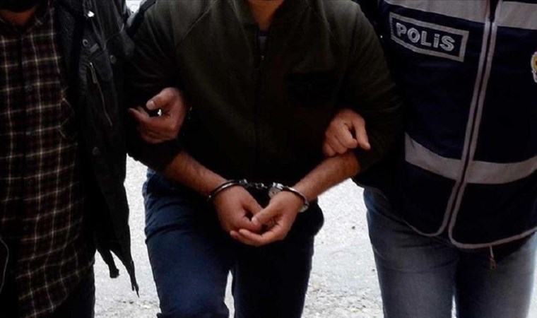 Adana'da polisin 'dur' ikazına uymayan motosikletli: 'Alkollüyüm, ehliyetim yok, kaçtım, her zaman kaçacağım'