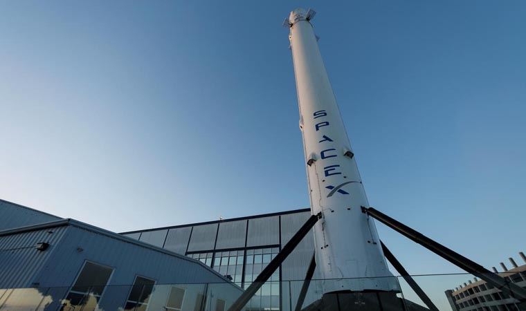 NASA, SpaceX'le ortak uzay görevinin tarihini açıkladı