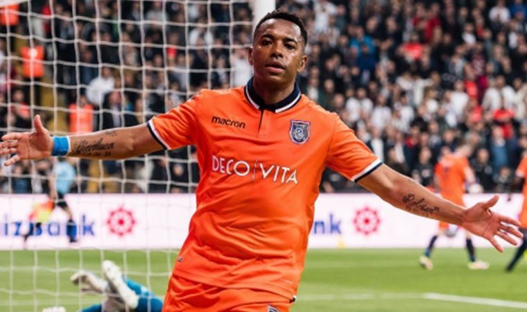 Robinho, eski takımı Santos'a asgari ücrete imza attı!