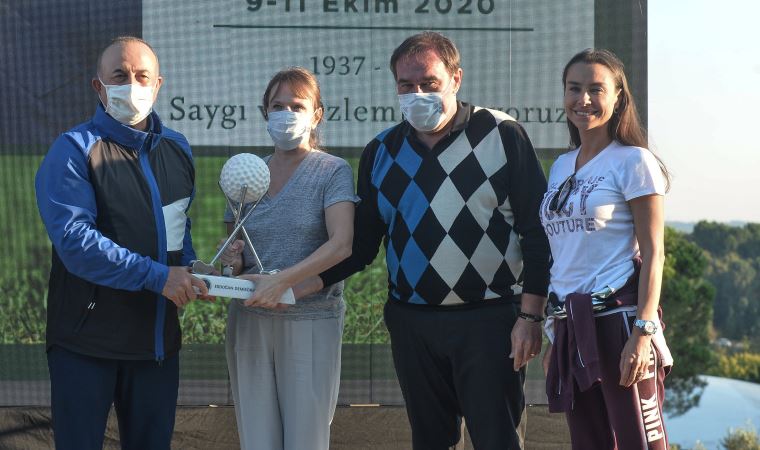 Demirören Golf Turnuvası'nı Bakan Çavuşoğlu kazandı