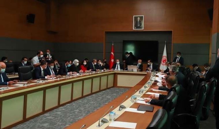 CHP'den tepki: 'Denetimler artık kağıt üzerinde bile yapılmayacak'