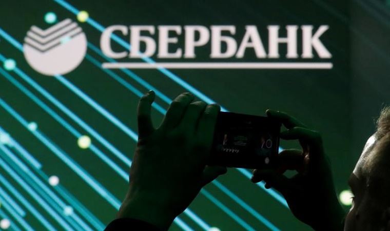 Azerbaycan, Ermenistan'a yardıma aracılık eden Rus Sberbank'a protesto mektubu gönderdi