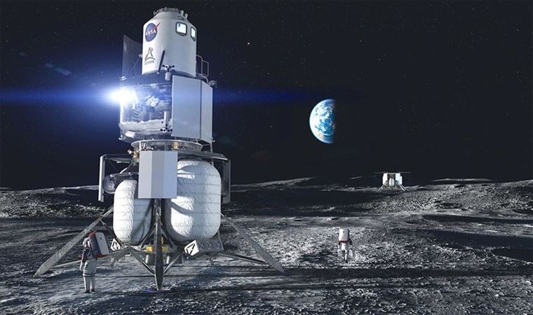 ABD'de Blue Origin firması Ay'a iniş için deneme uçuşu gerçekleştirdi