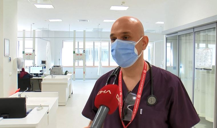 Bilim Kurulu Üyesi Doç. Dr. Afşin Emre Kayıpmaz: 'Diğer sınıflar ve üniversitelerin açılması da gündeme gelebilir'