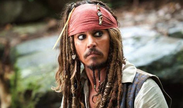 Johnny Depp, Karayip Korsanları hakkında konuştu: 'Filmi başarısızlığa uğratmamdan korktular'