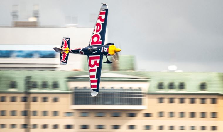 Red Bull Sky Tour benzersiz şovlara imza attı