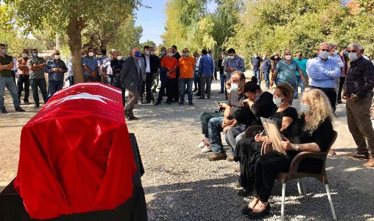 Bekir Coşkun memleketi Şanlıurfa'da son yolculuğuna uğurlandı