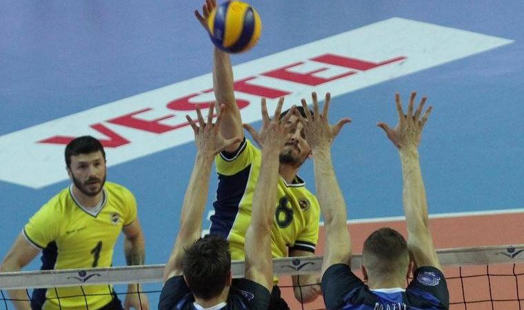 Voleybolda da Fenerbahçe galip!