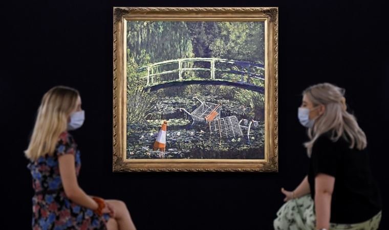 Banksy'nin Monet tablosu 10 milyon dolara satıldı