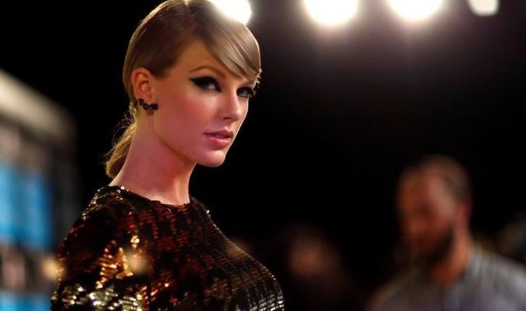 Taylor Swift'in yeni albümü 'Folklore' satış rekoru kırdı!