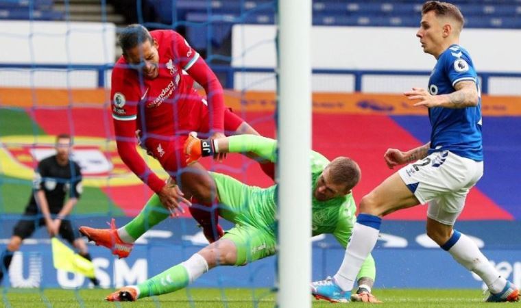 Pickford'dan koruma önlemi