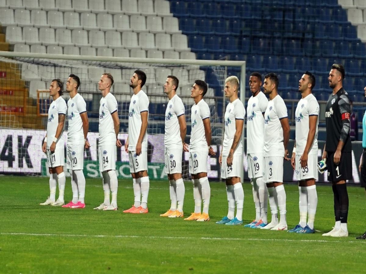 Kasimpasa Tt Arena Da Galatasaray I Yikti 0 4 Galatasaray Kasimpasa Maci Haberleri