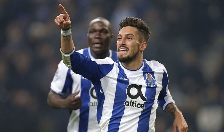 Manchester United, Alex Telles'i transfer etti, Galatasaray sevindi!