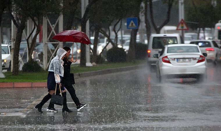 Meteoroloji'den gök gürültülü sağanak ve kuvvetli rüzgar uyarısı!