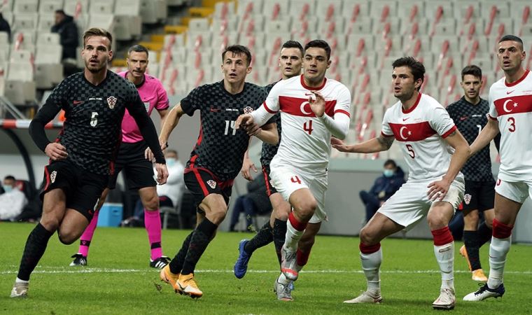 Zlatko Dalic: “3 gol yememizden dolayı memnun değilim”