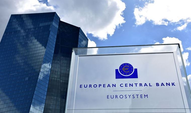 ECB: Ekonomik toparlanma ivme kaybediyor