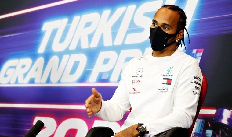 Hamilton: İstanbul'da asfalt 'çok kaygan'