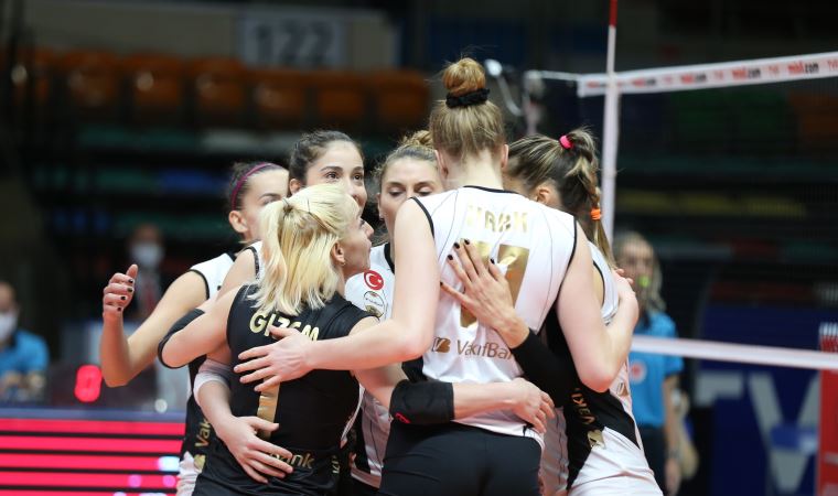 Lider VakıfBank'tan 12'de 12